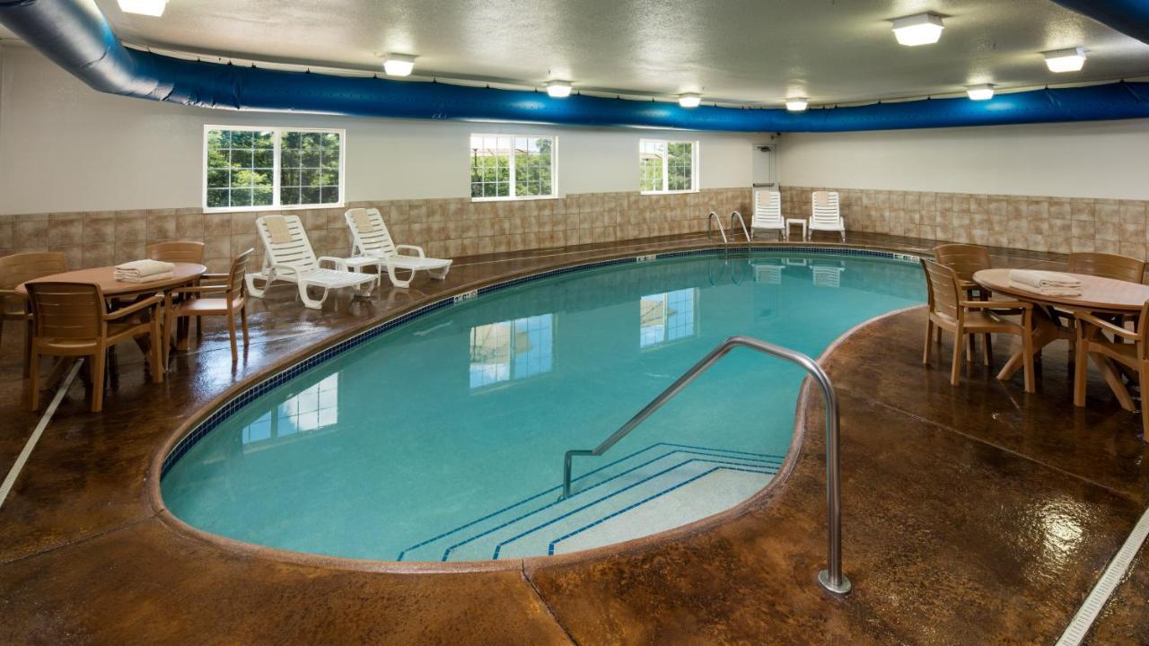 Irish Cottage Inn & Suites Galena Buitenkant foto