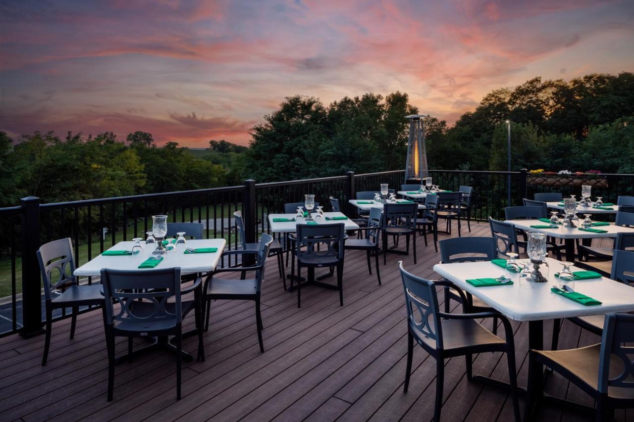 Irish Cottage Inn & Suites Galena Buitenkant foto